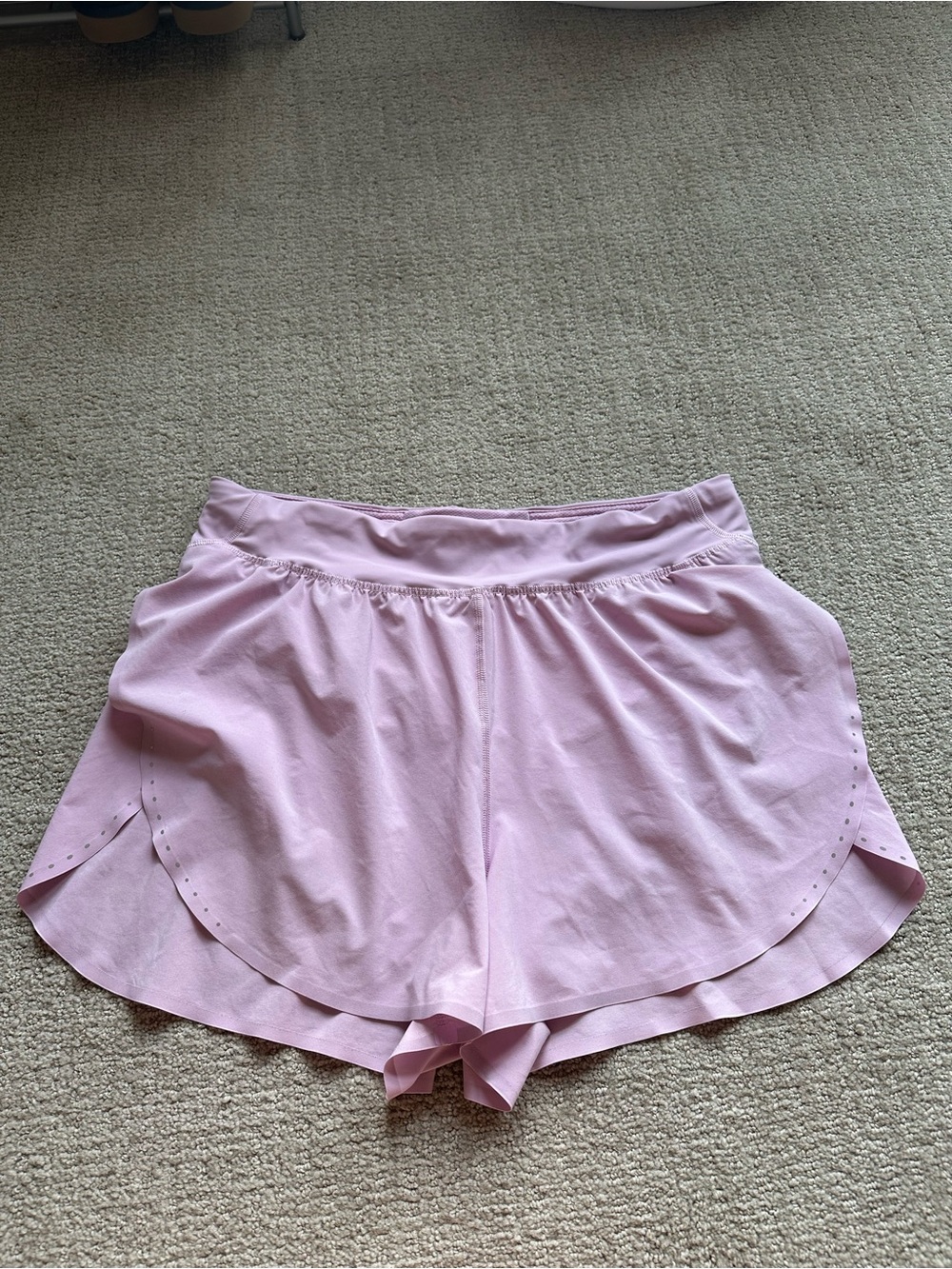 Lululemon Light Pink Fast and Free High-Rise Classic-Fit Split Shorts 3” Size 10